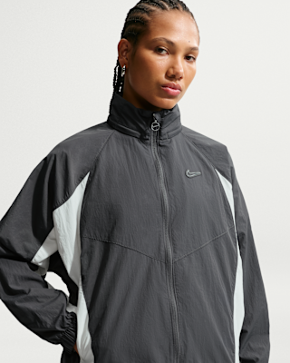 nike sportswear Женская тканая куртка nike sportswear Женская тканая куртка